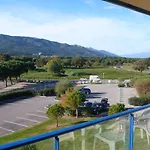 & Golf Port 3*