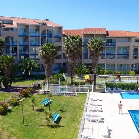 Апарт-отель & Golf Port 3*