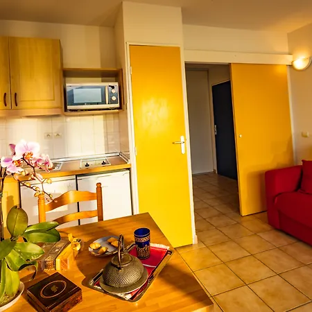 & Golf Port Aparthotel 3*