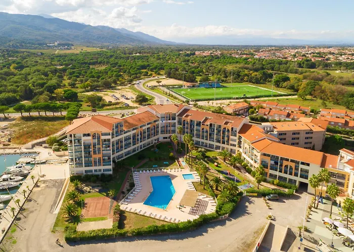 Mer&golf Port Aparthotel 3*